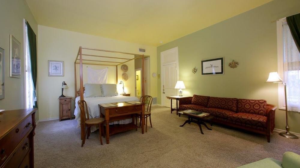 Yellow Rose Bed & Breakfast San Antonio Exterior photo
